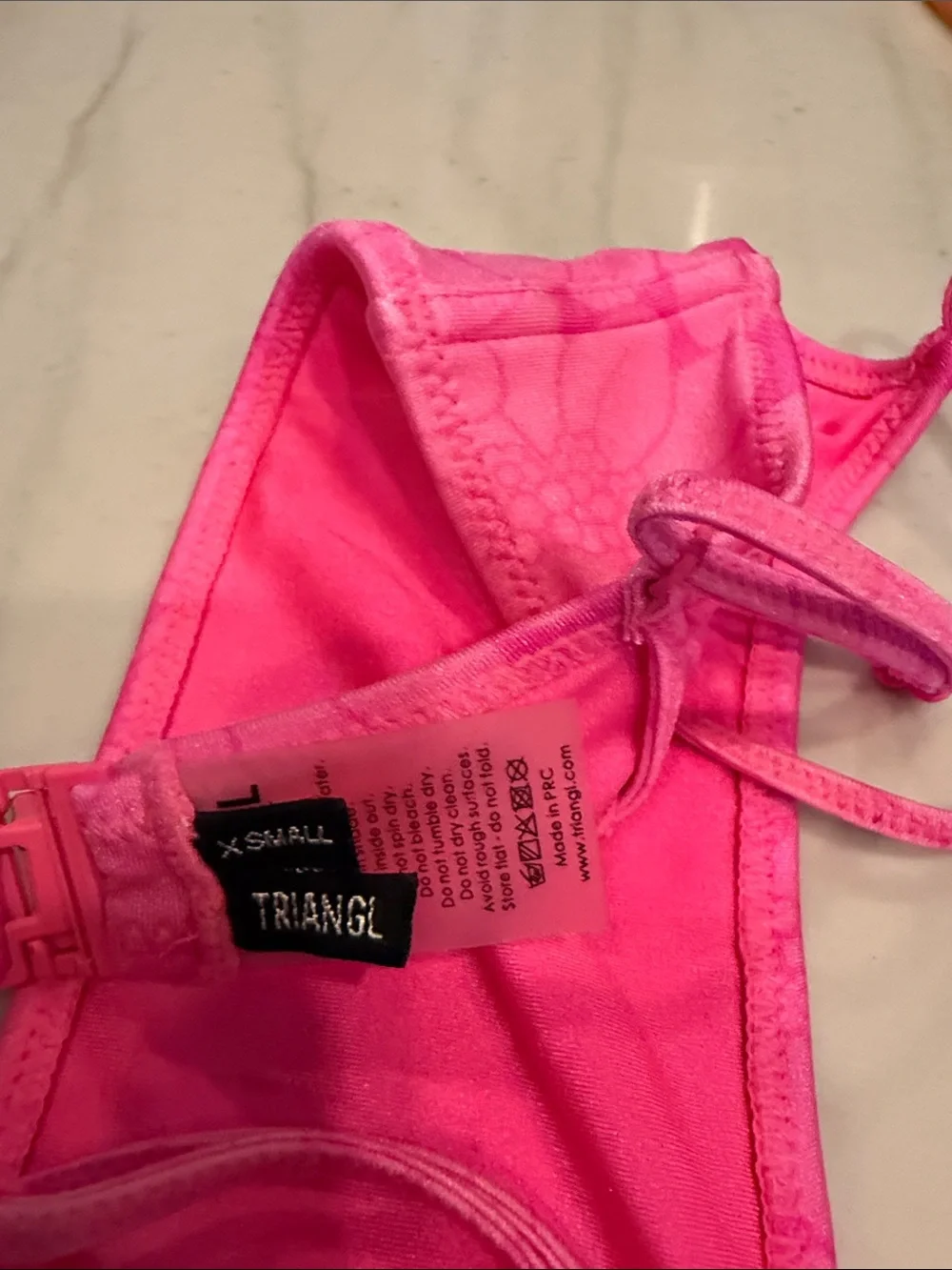 triangl swimwear Girls' Hot Pink Floral Bandeau Bikini Top